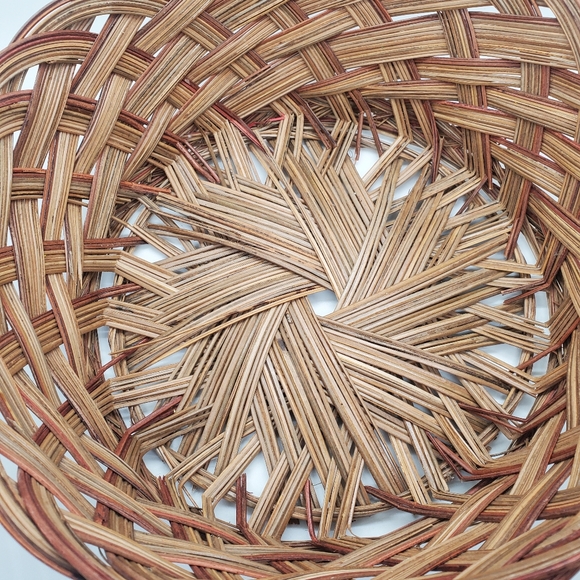 Circle Wicker Basket - Picture 2 of 5